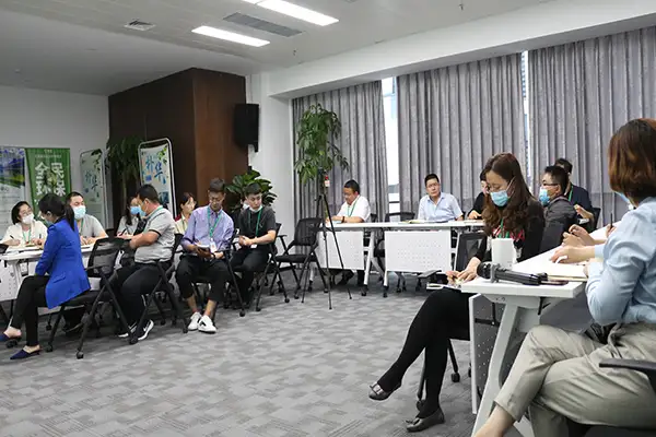 嵩安环保管家举行月度总结会议