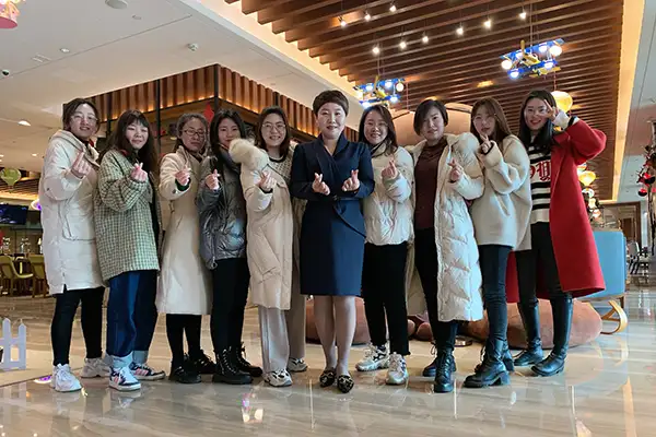 “女神节”放假半天：一份专属于女性的礼物
