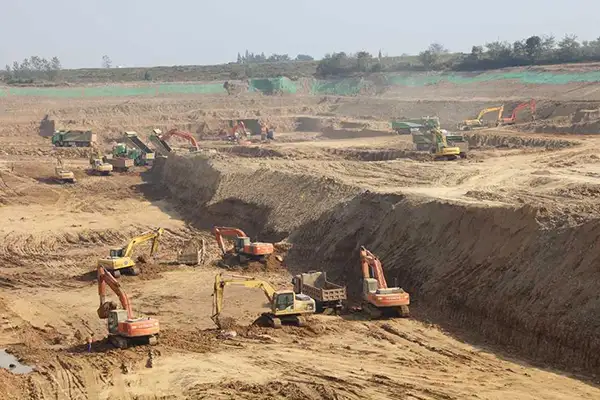 客户购进抑尘剂，替代防尘网治理扬尘