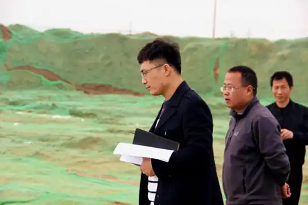 这家工地又被停工整顿了，只因为扬尘没有得到更好的解决